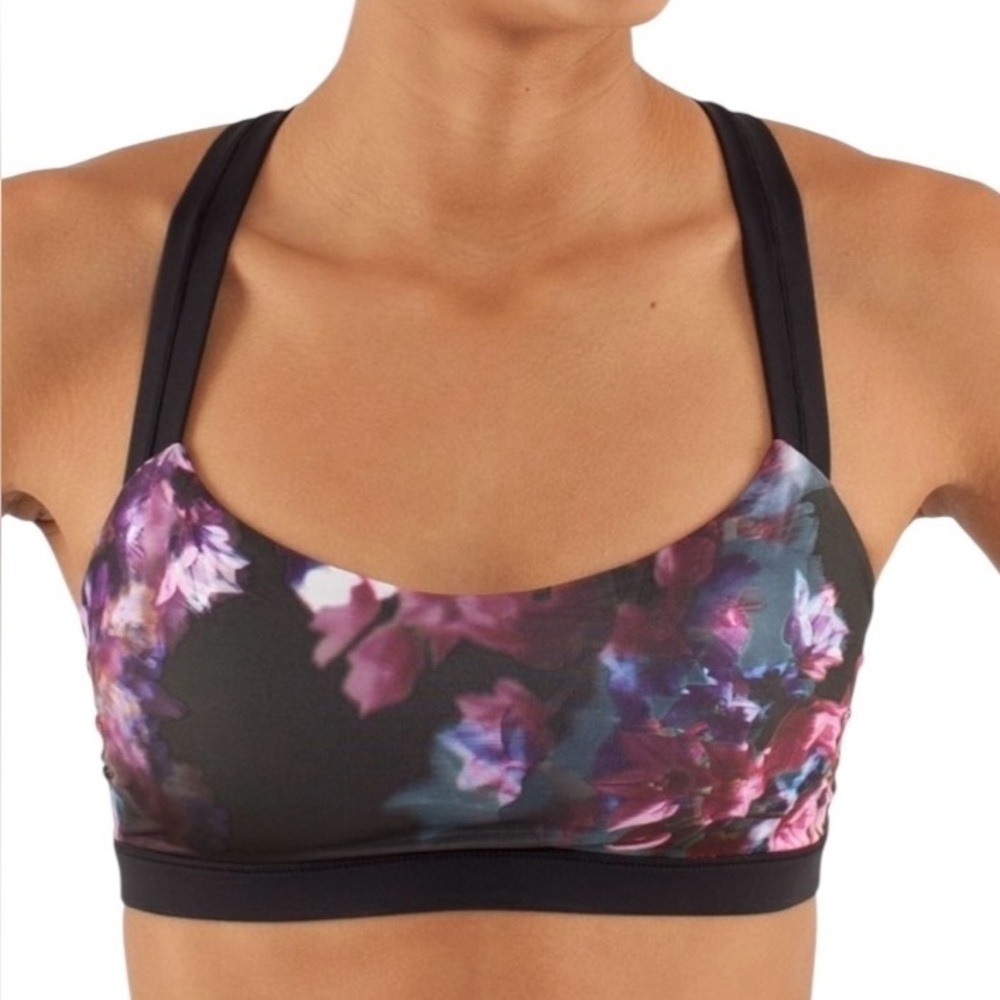 Lululemon Cardio Kick Bra Spring Has Sprung Multi Women’s Size 8